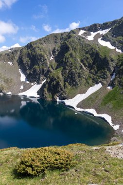 Yedi Rila Gölünün yaz manzarası, Rila Dağı, Bulgaristan