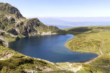 Yedi Rila Gölünün yaz manzarası, Rila Dağı, Bulgaristan