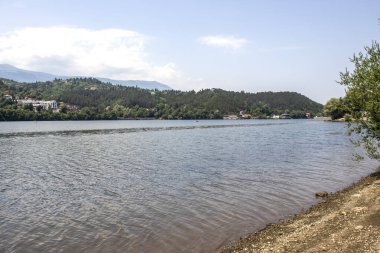 Pancharevo Gölü yaz manzarası, Sofya şehir bölgesi, Bulgaristan