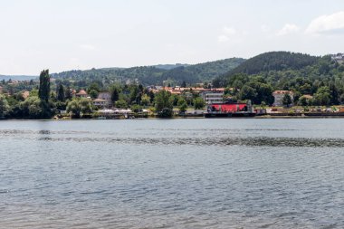 Pancharevo Gölü yaz manzarası, Sofya şehir bölgesi, Bulgaristan