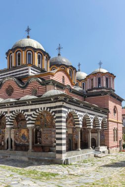 RILA MONASTERY, BULGARIA - 24 Haziran 2021: Rila (Rila Manastırı), Kyustendil Bölgesi, Bulgaristan 'daki Saint Ivan (John) Manastırı' nın iç manzarası