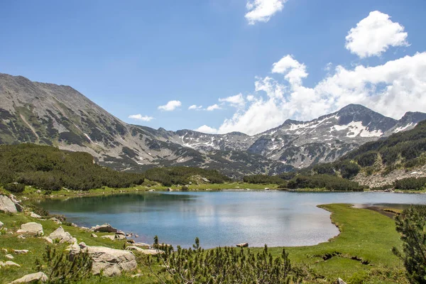 Increíble Paisaje Del Lago Muratovo Hvoynato Montaña Pirin Bulgaria —  Fotos de Stock