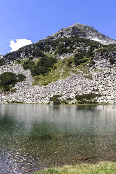 Pemandangan Yang Menakjubkan Dari Danau Muratovo Hvoynato Pirin Mountain Bulgaria — Stok Foto