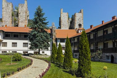 DESPOTOVAC, SERBIA - 11 Ağustos 2019: Manasija manastırı, Sumadija ve Batı Sırbistan 'daki ortaçağ binaları
