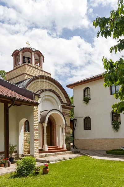 Monasterio Ortodoxo Divotino Dedicado Santísima Trinidad Montaña Lyulin Región Ciudad — Foto de Stock