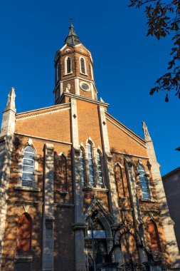 RUSE, BULGARIA - 2 Kasım 2020: Bulgaristan 'ın Ruse kentindeki Cross Katolik Kilisesi' nden St. Paul 's