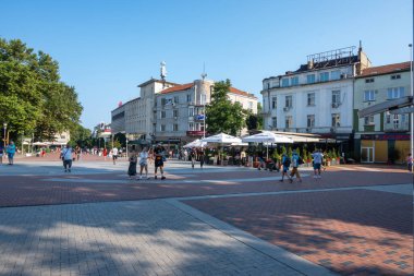 VARNA, BULGARIA - 17 Temmuz 2025: Bulgaristan 'ın Varna kentinin Yaz Panoraması
