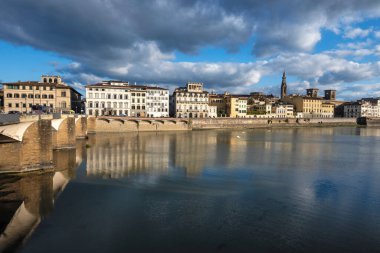 FLORENCE, İTALYA - 05 Aralık 2024: Floransa, Toskana Bölgesi, İtalya 'nın Eski Kenti Panorama