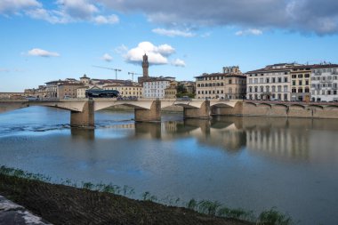 FLORENCE, İTALYA - 05 Aralık 2024: Floransa, Toskana Bölgesi, İtalya 'nın Eski Kenti Panorama