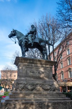 BOLOGNA, İtalya - 07 Aralık 2024: Bologna 'nın Eski Kasabası Panorama, Emilia-Romagna Bölgesi, İtalya