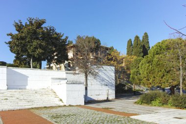 KAVALA, GREECE - 27 Aralık 2023: Eski Kavala kenti, Doğu Makedonya ve Trakya, Yunanistan