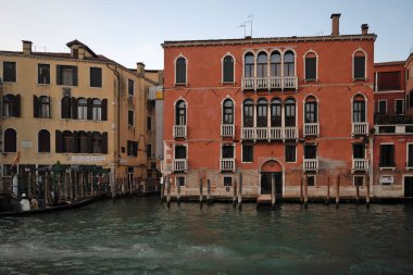 VENICE, İtalya - 05 Aralık 2024: Venedik, Veneto Bölgesi, İtalya 'nın Eski Kenti Panorama