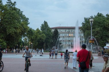 VARNA, BULGARIA - 17 Temmuz 2025: Bulgaristan 'ın Varna kentinin Yaz Panoraması