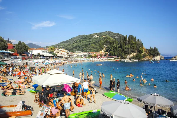 PARGA, GREECE - 5 AĞUSTOS 2024: Parga, Epirus, Yunanistan 'ın şaşırtıcı yaz manzarası