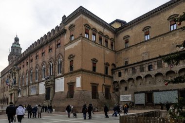 BOLOGNA, İtalya - 07 Aralık 2024: Bologna 'nın Eski Kasabası Panorama, Emilia-Romagna Bölgesi, İtalya