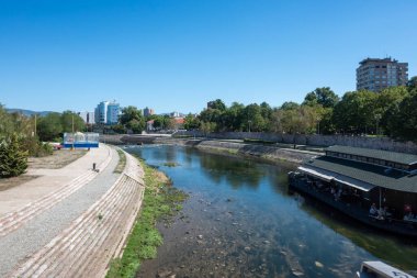 NIS, SERBIA - 21 Eylül 2025: Sırbistan 'ın Niş kentinin şaşırtıcı Panoraması