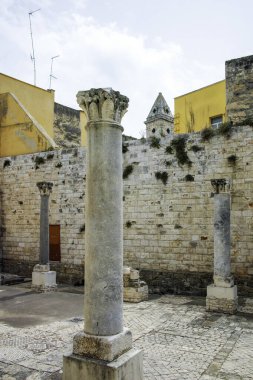 BARI, İtalya - 16 Mayıs 2024: Bari, Apulia Bölgesi, İtalya 'nın Eski Kasabası' nın inanılmaz manzarası