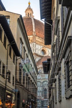 FLORENCE, İTALYA - 05 Aralık 2024: Floransa, Toskana Bölgesi, İtalya 'nın Eski Kenti Panorama