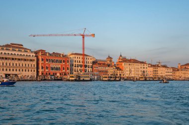 VENICE, İtalya - 05 Aralık 2024: Venedik, Veneto Bölgesi, İtalya 'nın Eski Kenti Panorama