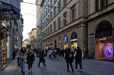 FLORENCE, İTALYA - 05 Aralık 2024: Floransa, Toskana Bölgesi, İtalya 'nın Eski Kenti Panorama