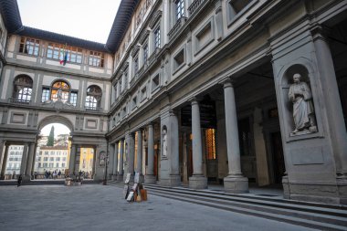 FLORENCE, İTALYA - 05 Aralık 2024: Floransa, Toskana Bölgesi, İtalya 'nın Eski Kenti Panorama