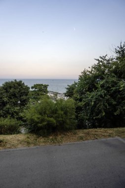 VARNA, BULGARIA - 17 Temmuz 2025: Bulgaristan 'ın Varna kentinin Yaz Panoraması