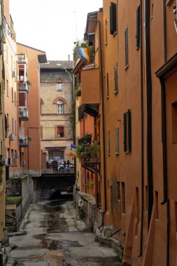 BOLOGNA, İtalya - 07 Aralık 2024: Bologna 'nın Eski Kasabası Panorama, Emilia-Romagna Bölgesi, İtalya