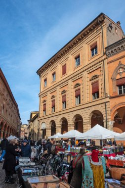 BOLOGNA, İtalya - 07 Aralık 2024: Bologna 'nın Eski Kasabası Panorama, Emilia-Romagna Bölgesi, İtalya