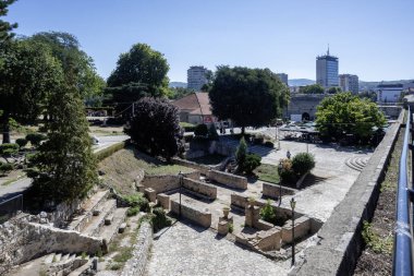 NIS, SERBIA - 21 Eylül 2025: Sırbistan 'ın Niş kentinin şaşırtıcı Panoraması