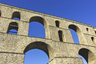 KAVALA, GREECE - 27 Aralık 2023: Eski Kavala kenti, Doğu Makedonya ve Trakya, Yunanistan