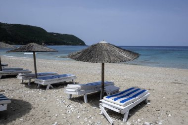 Yunanistan 'ın İyon Adaları' ndaki Agios Ioannis plajı yakınlarındaki Lefkada Panoraması