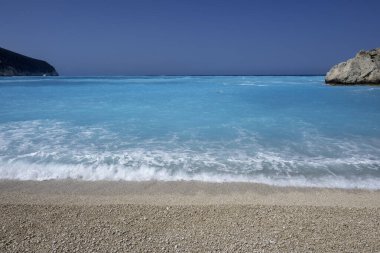 Yunanistan 'ın İyon Adaları' ndaki Porto Katsiki plajı yakınlarındaki Lefkada Sahili 'nin Muhteşem Panoraması