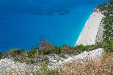 Yunanistan, İyon Adaları, Milos plajı yakınlarındaki Lefkada 'nın şaşırtıcı Panoraması