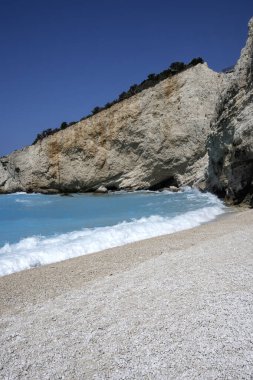 Yunanistan 'ın İyon Adaları' ndaki Porto Katsiki plajı yakınlarındaki Lefkada Sahili 'nin Muhteşem Panoraması