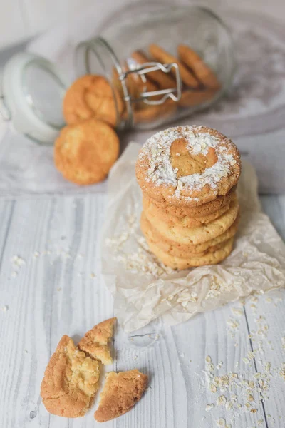 gri masada lezzetli Kurabiye