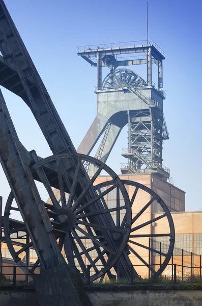 Vista dei pozzi della miniera — Foto Stock