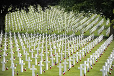 Anma Günü Amerikan mezarlığında 