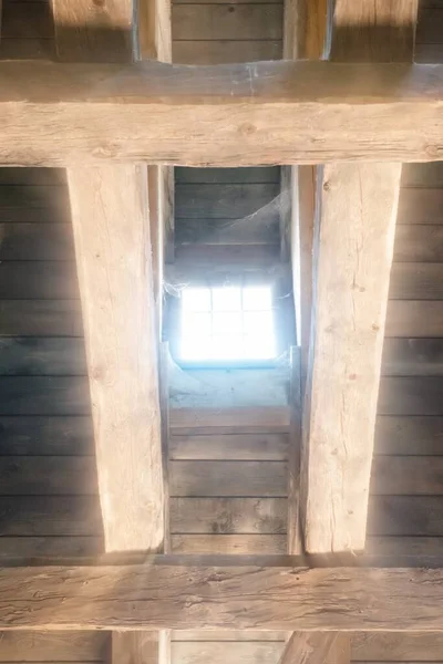 Małe Okno Dachu — Zdjęcie stockowe