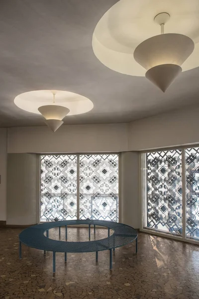 Bir binanın içinde.