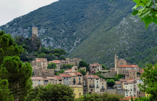 Roquebrun 村 — ストック写真