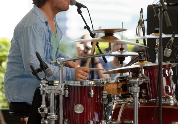 Baterista tocando — Foto de Stock