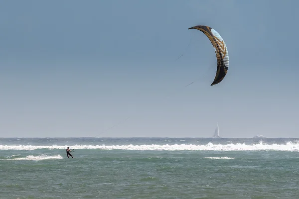 Kitesurfen — Stockfoto