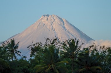 Merapi Volkanı görünümü