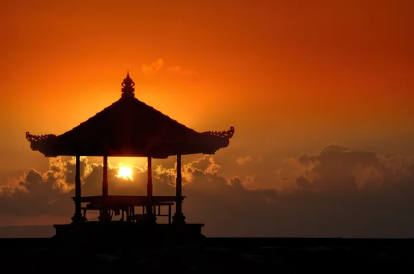 Zachód słońca w bali beach — Zdjęcie stockowe