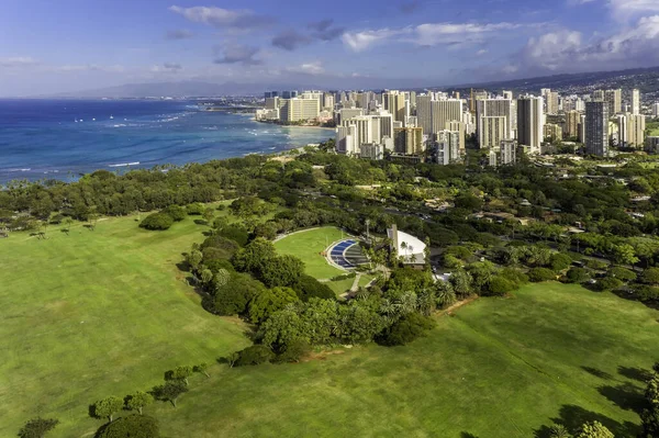 Aerial View Waikiki Skyline City Park Beach Honolulu Hawaii — Stockfoto
