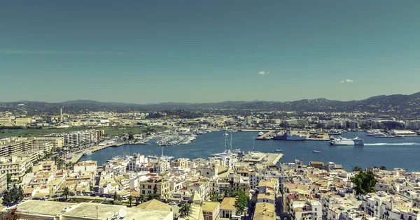 Ibiza stad och hamn, Balearerna — Stockfoto