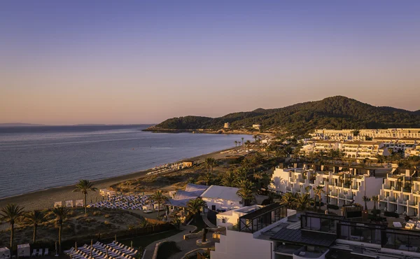 Ibiza Ibiza, wschód słońca na plaży Playa d'en Bossa — Zdjęcie stockowe