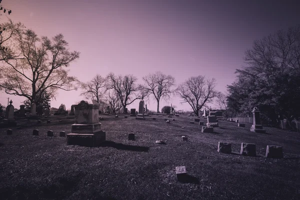 Old cemetery - vintage look — Stock Photo, Image