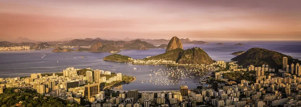 Panorama de la Bahía de Botafogo en Río de Janeiro, Brasil Fotos de stock libres de derechos