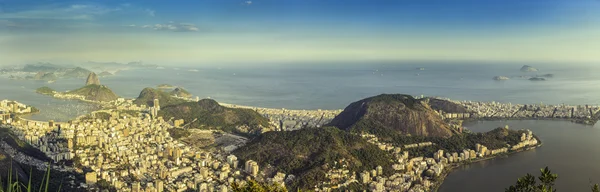 Rio de Janeiro com Praia de Copacabana — Fotografia de Stock